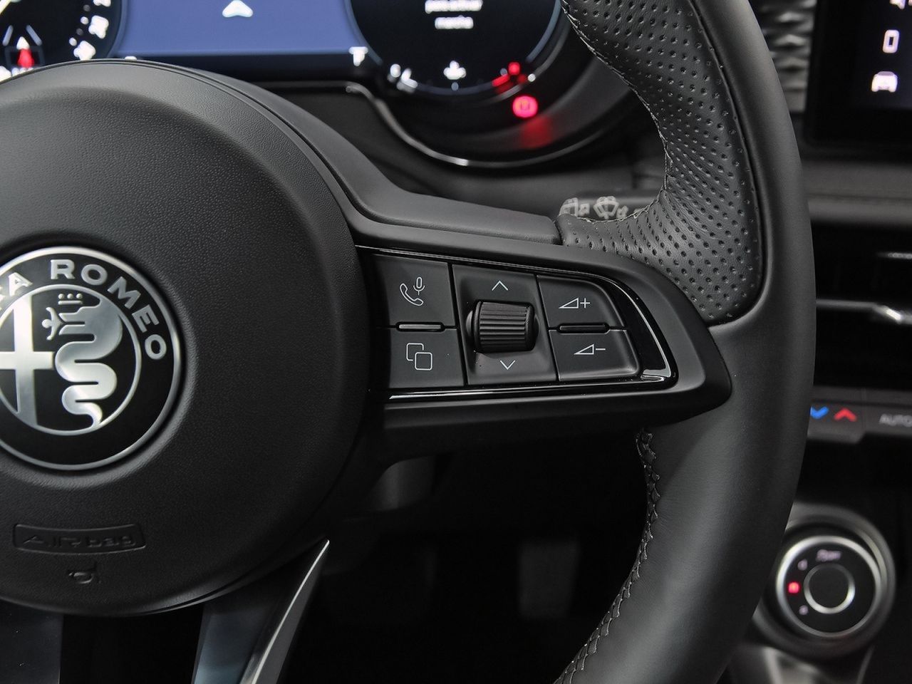 Alfa Romeo Tonale 1.6 DS 130 CV SPRINT FWD - foto 21