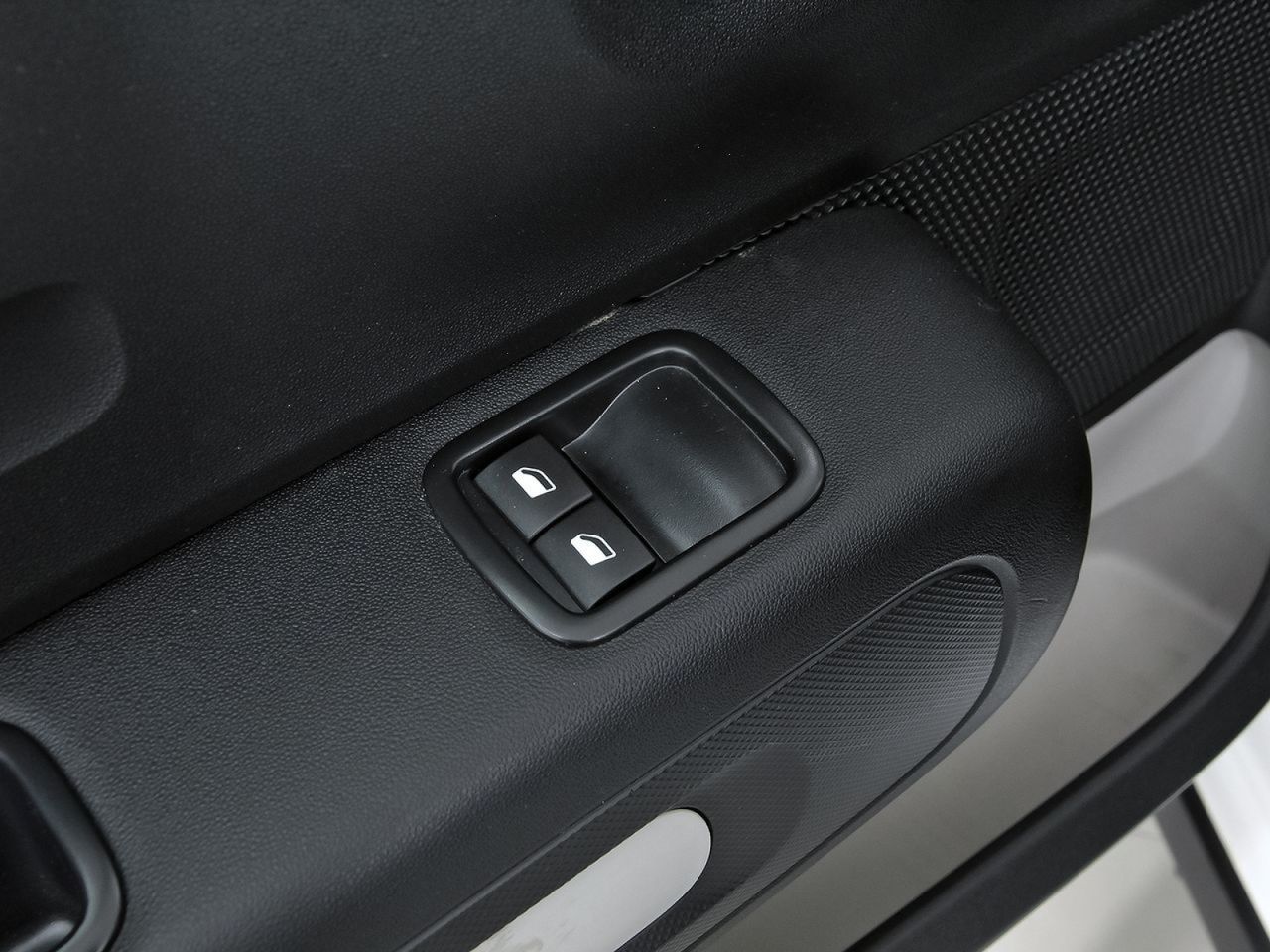 Citroën C3 BlueHDi 75KW (100CV) Plus - foto 13