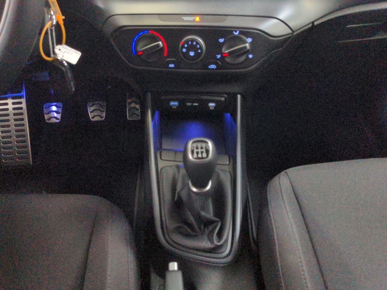 Hyundai Bayon 1.2 MPI MAXX 79 5P - foto 11