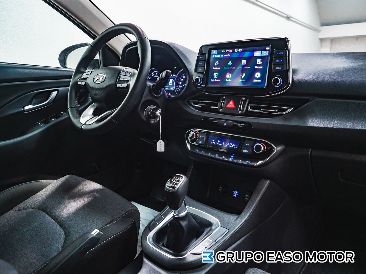 Hyundai i30 1.5 DPI KLASS SLX 110 5P - foto 20