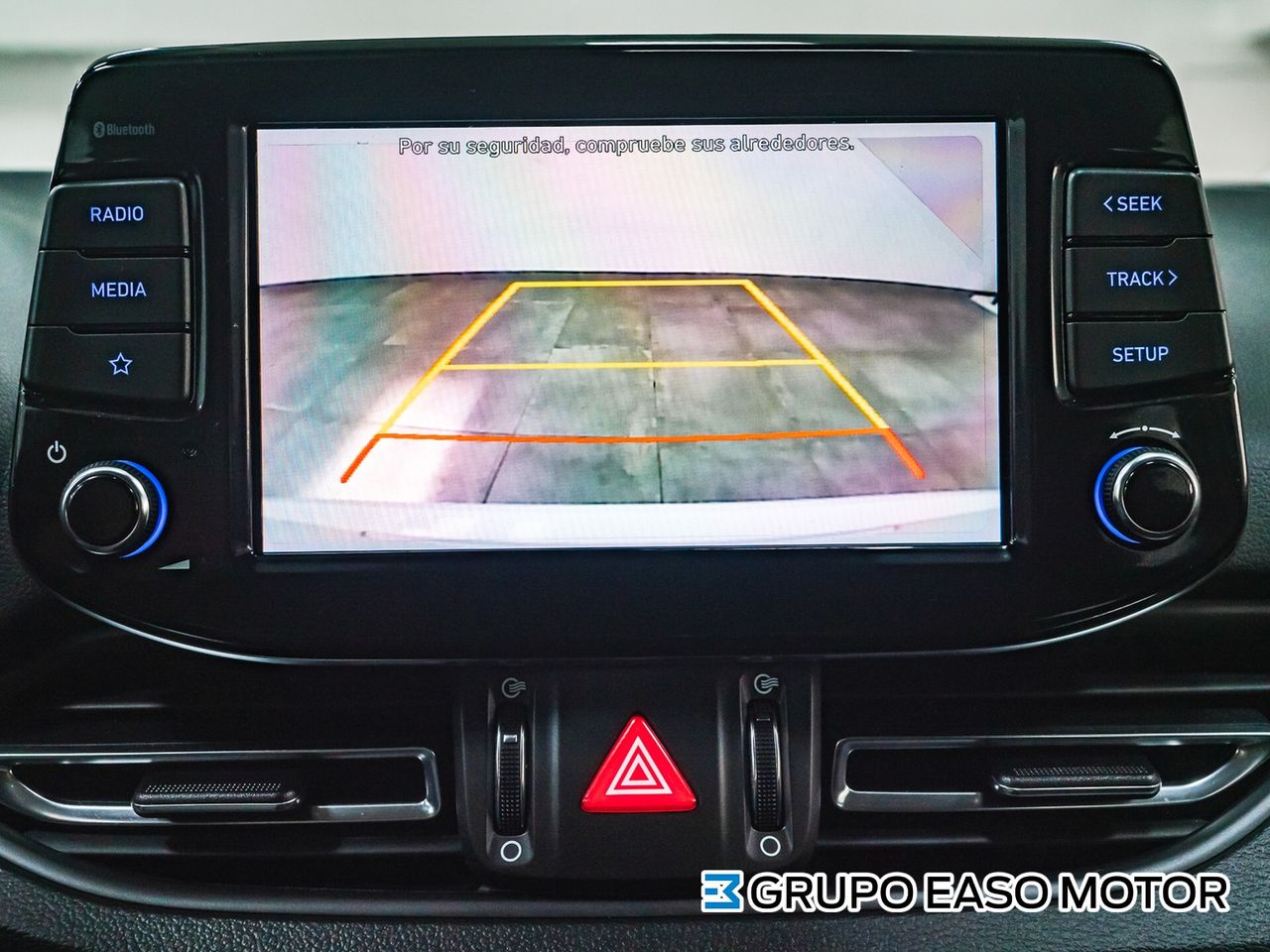 Hyundai i30 1.5 DPI KLASS SLX 110 5P - foto 26