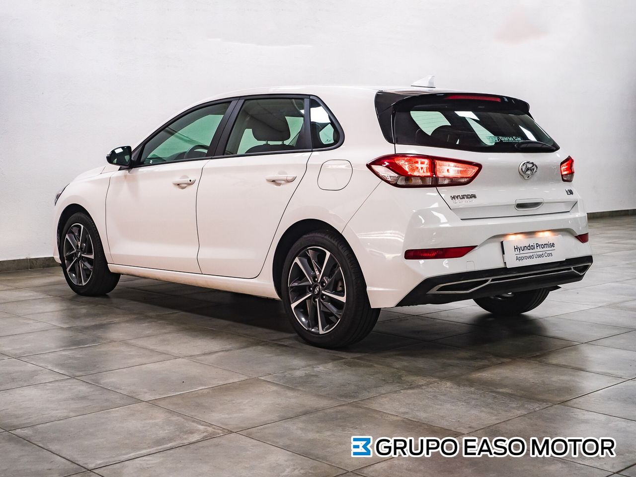 Hyundai i30 1.5 DPI KLASS SLX 110 5P - foto 11