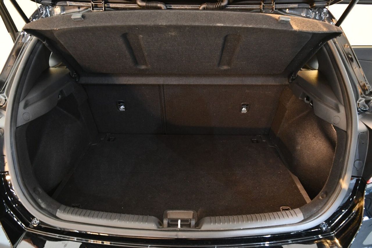 Hyundai i30 1.5 DPI KLASS SLX 110 5P - foto 9