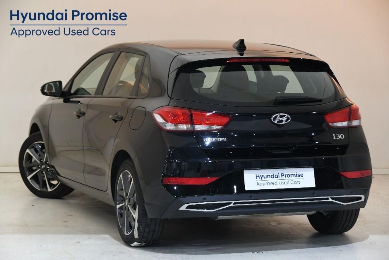 Hyundai i30 1.5 DPI KLASS SLX 110 5P - foto 3