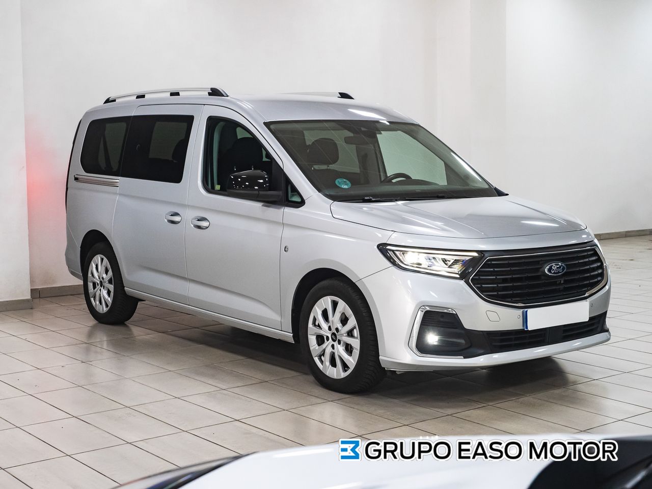 Ford Tourneo Connect 2.0 ECOBLUE 90KW TITANIUM DCT 122 5P - Foto 3