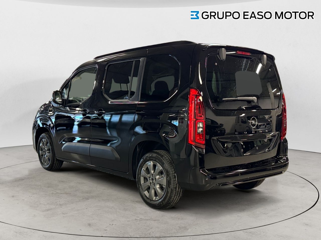Opel Combo Cargo 1.5 TD 74KW SWB 100 4P - Foto 3