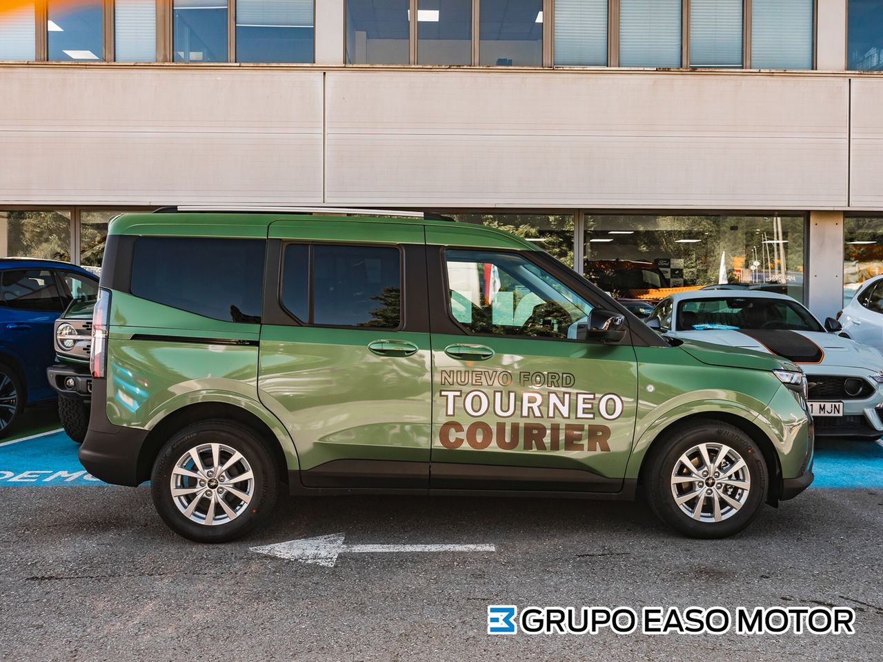 Ford Tourneo Courier 1.0 ECOBOOST 92KW TITANIUM AUTO 125 5P - Foto 5