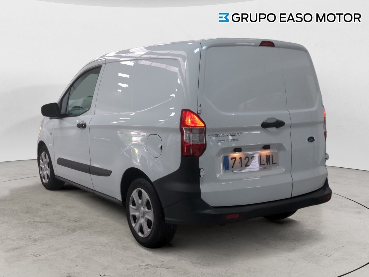 Ford Transit Courier 1.0T ECOBOOST 75KW TREND 100 4P - Foto 3