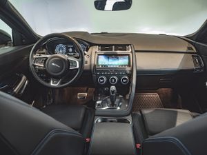 Jaguar F-Pace 2.0D PURE 4WD AUTO 180 5P
