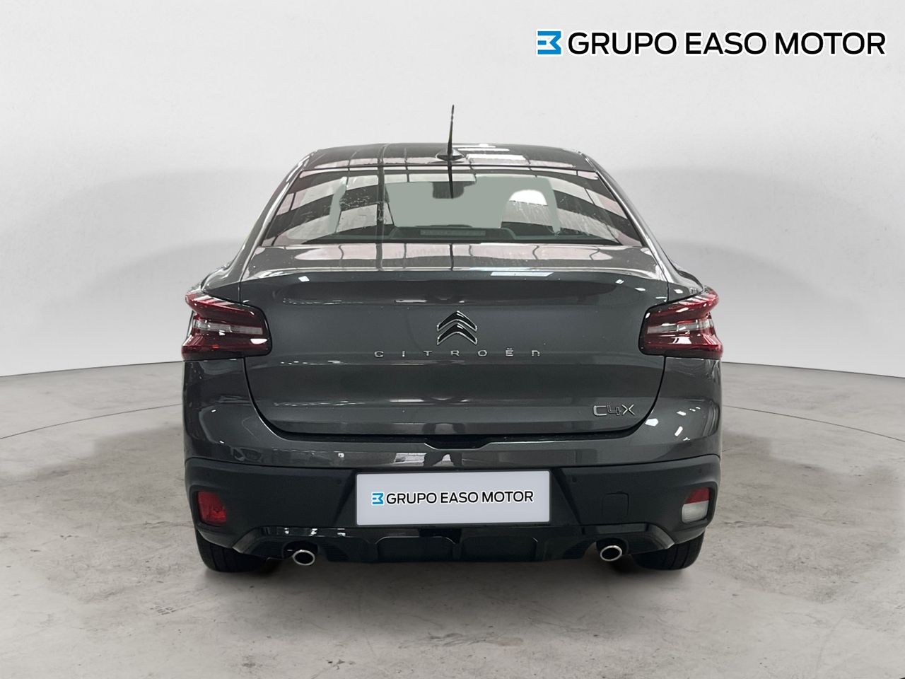 Citroën C4 X 1.2 PURETECH 130 PLUS AUTO 131 4P - Foto 4