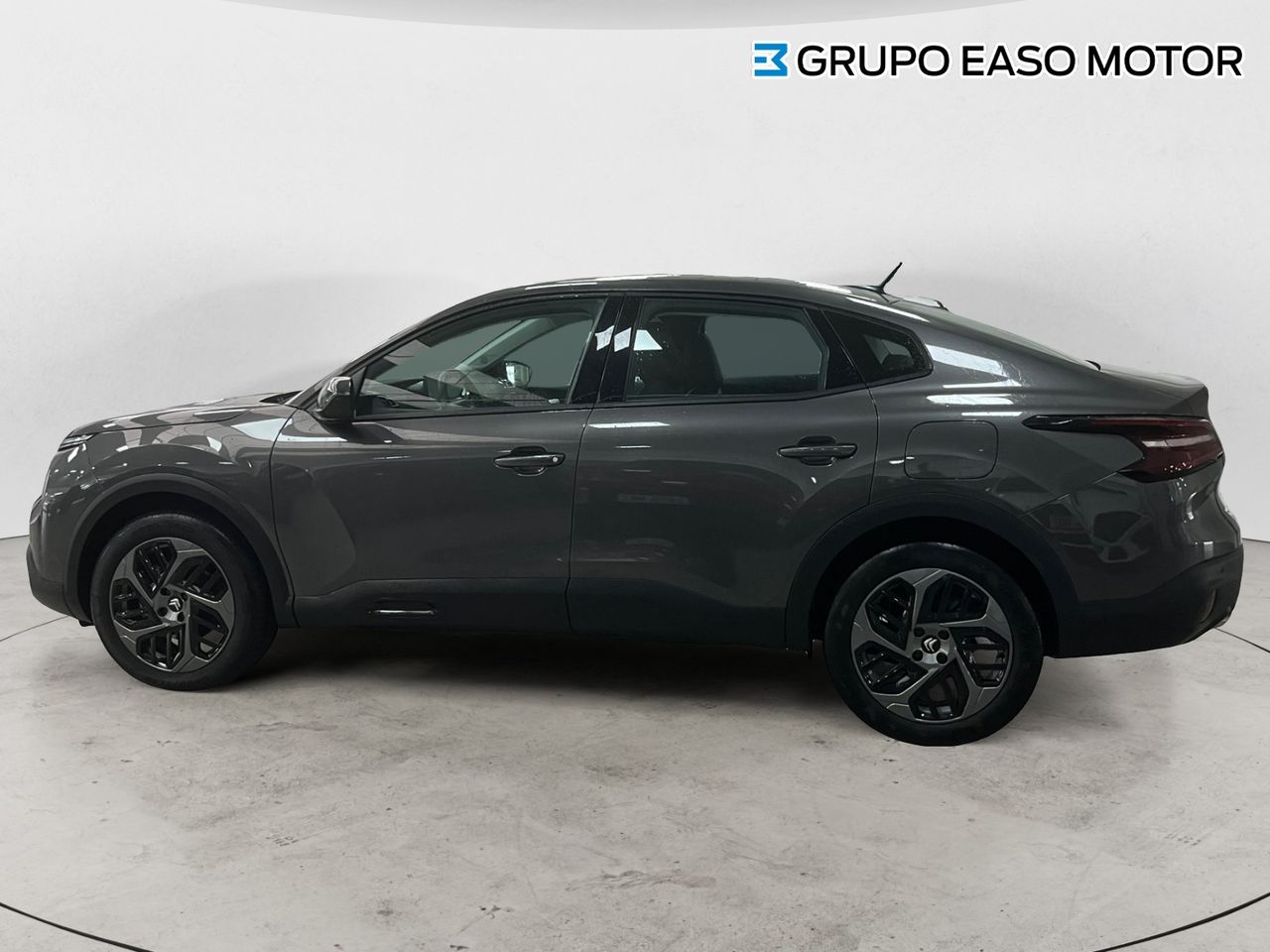 Citroën C4 X 1.2 PURETECH 130 PLUS AUTO 131 4P - Foto 2