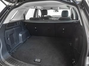 Land-Rover Discovery Sport 2.0 TD4 110KW 4WD PURE 150 5P