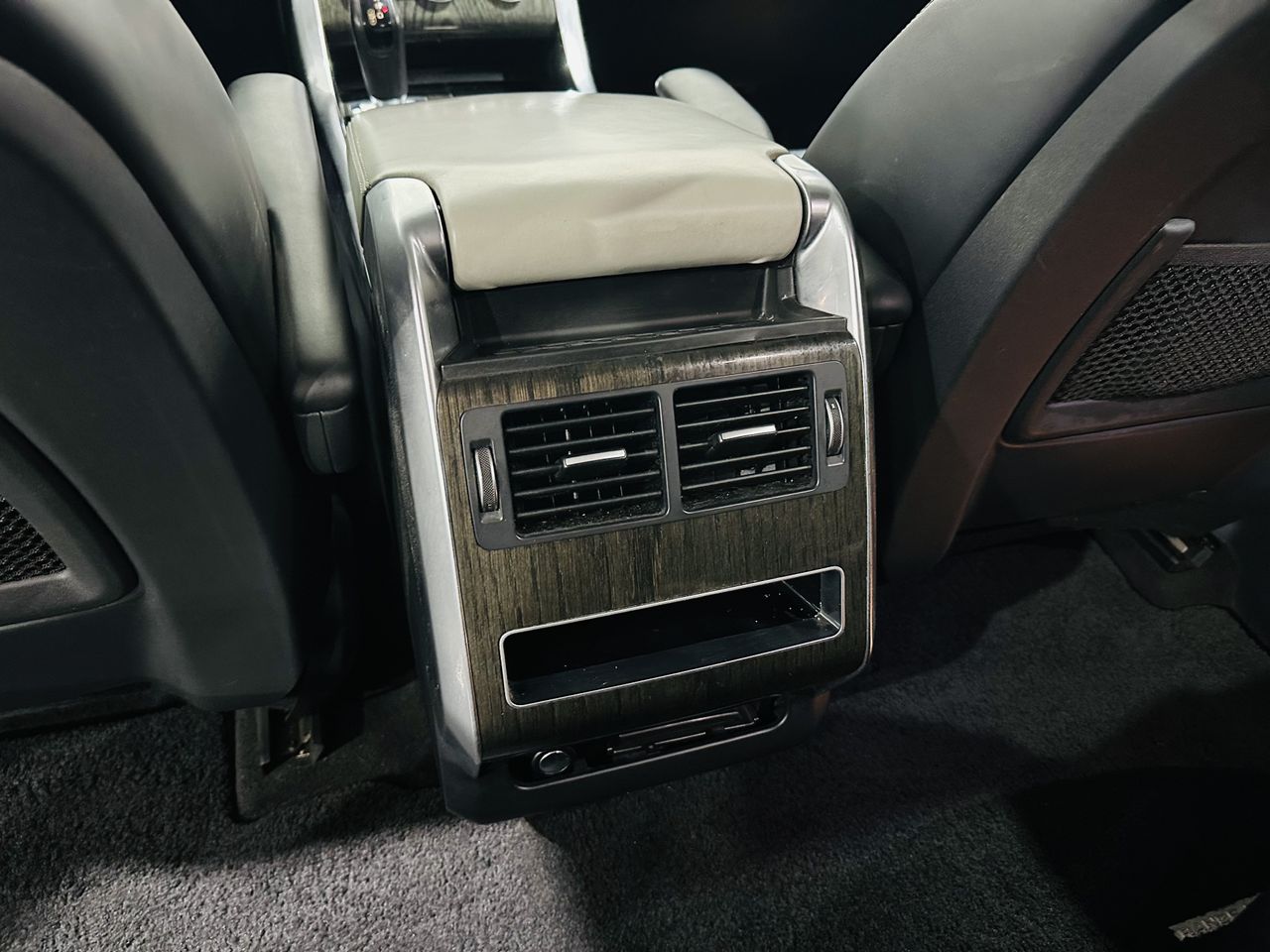 Land-Rover Range Rover Sport HSE - foto 27