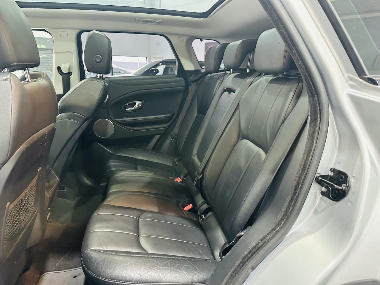 Land-Rover Range Rover Evoque SE - foto 29