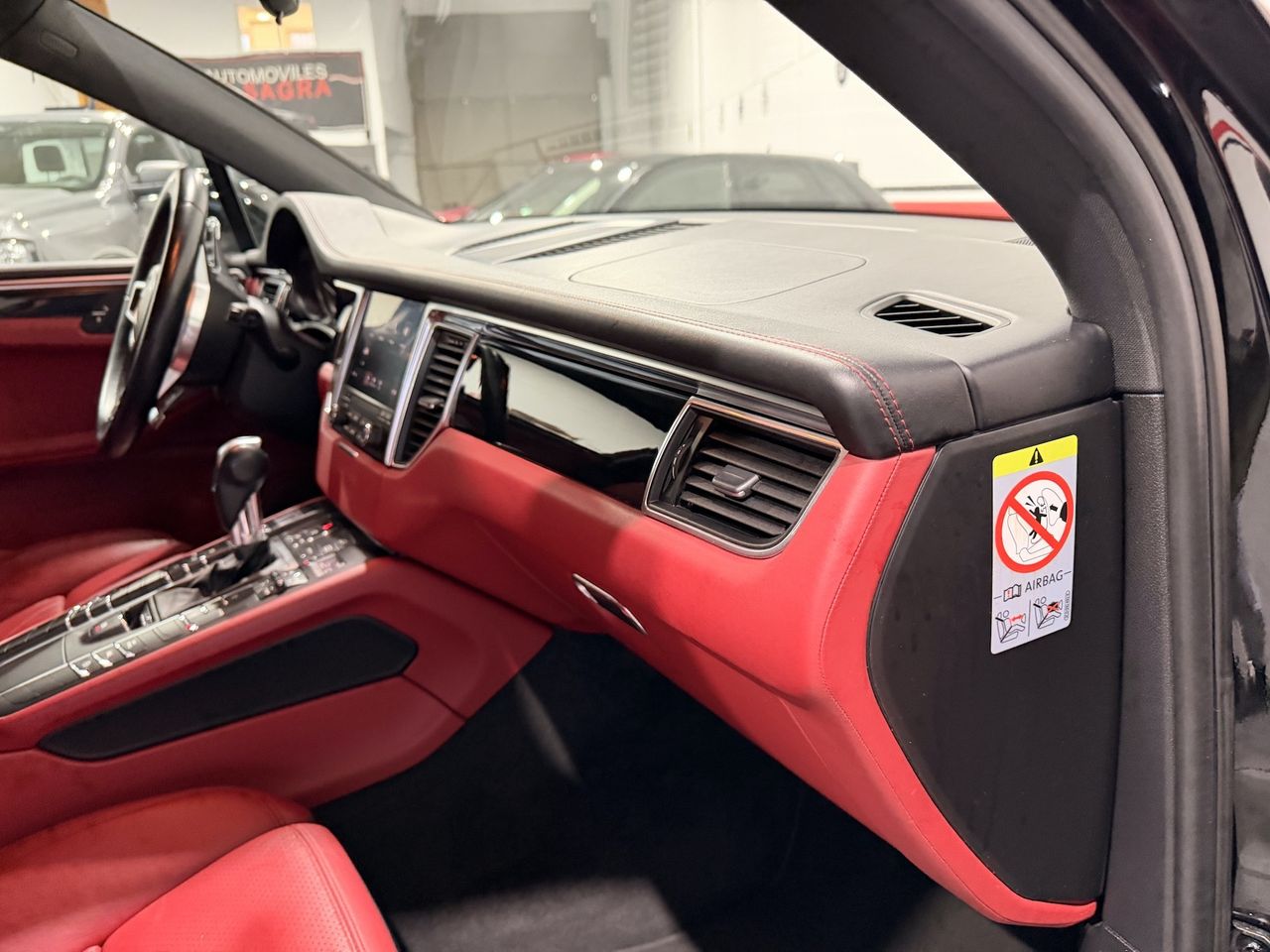 Porsche Macan S - foto 30