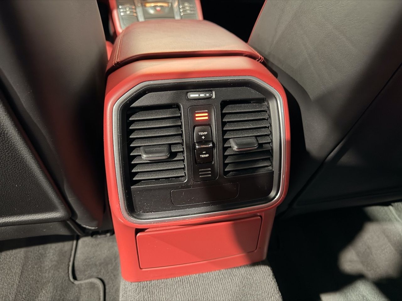 Porsche Macan S - foto 24