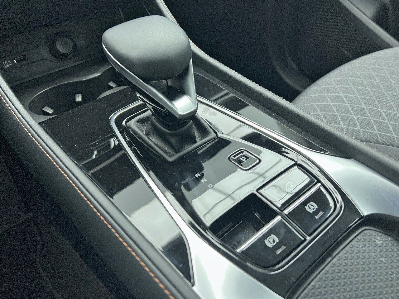 MG HS 1.5 HEV HYBRID +COMFORT 220CV 5P - foto 18