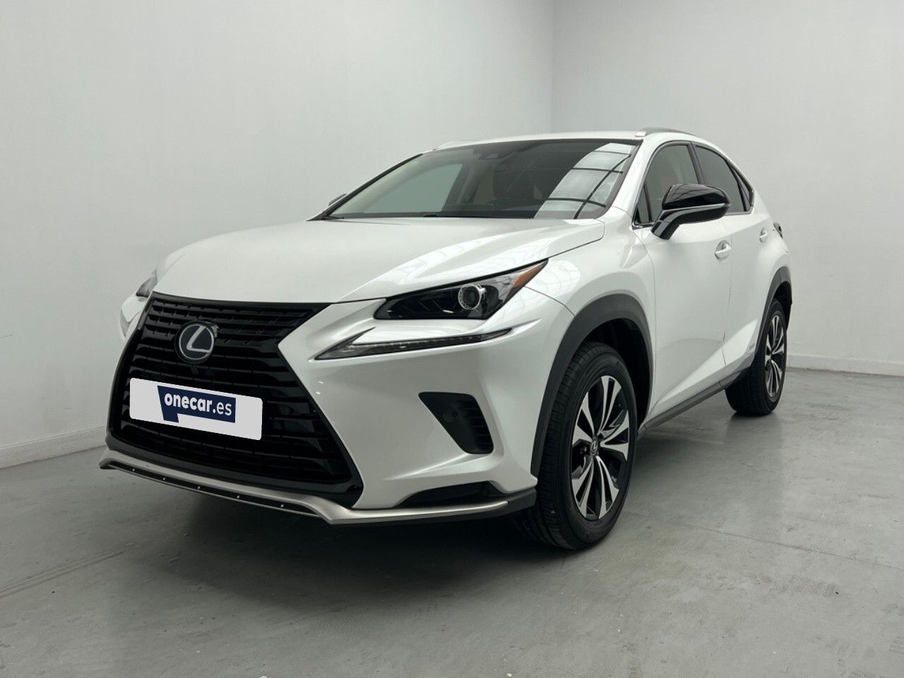 Lexus NX 2.5 300H PREMIUM 2WD AUTO 197CV 5P