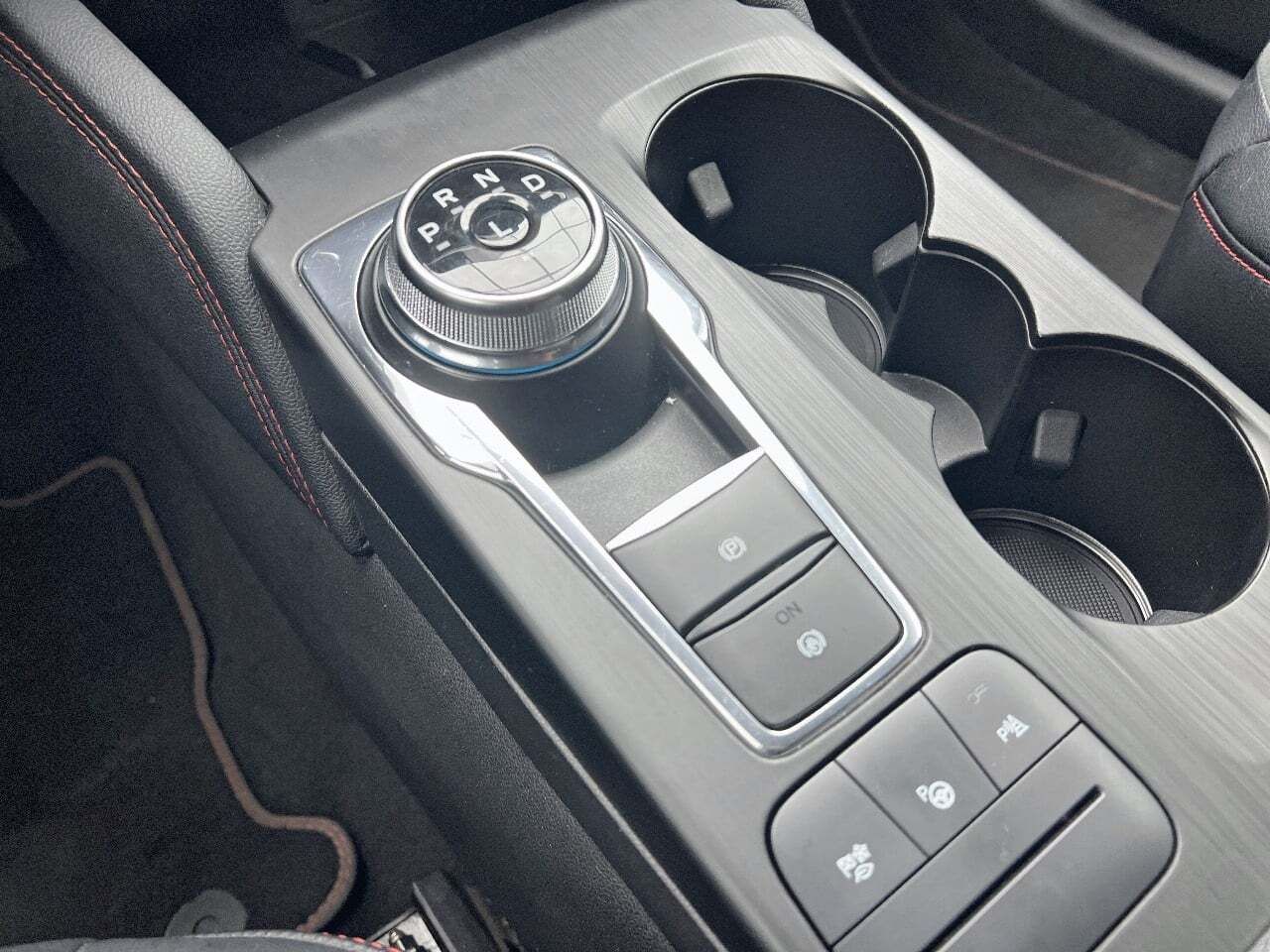 Ford Kuga ST-LINE X 2.5 DURATEC FHEV 190CV 5P - foto 18