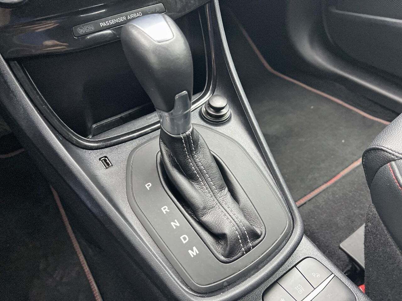 Ford Puma MHEV 1.0 ECOBOOST ST-LINE X DCT 125CV 5P - foto 17