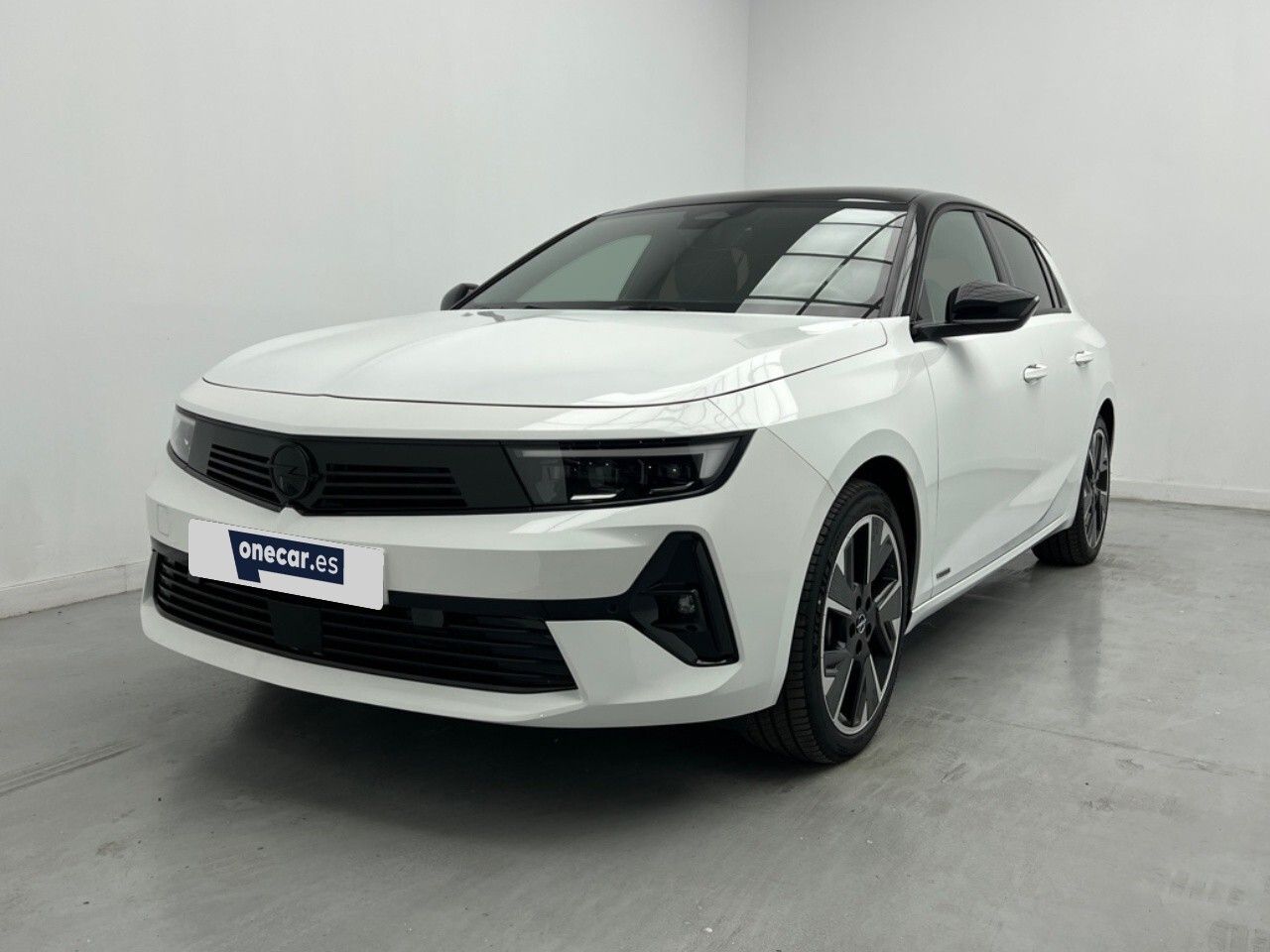 Opel Astra BEV GS AUTO 156CV 5P