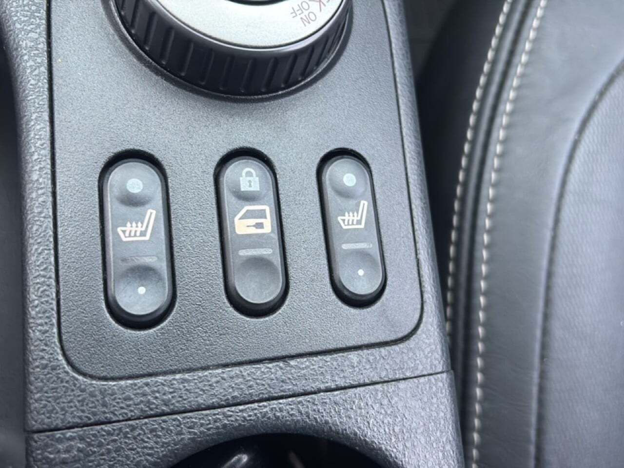 Nissan Qashqai+2 2.0 dCi TEKNA PREMIUM 4x4 A/T P Negr 17" - foto 21