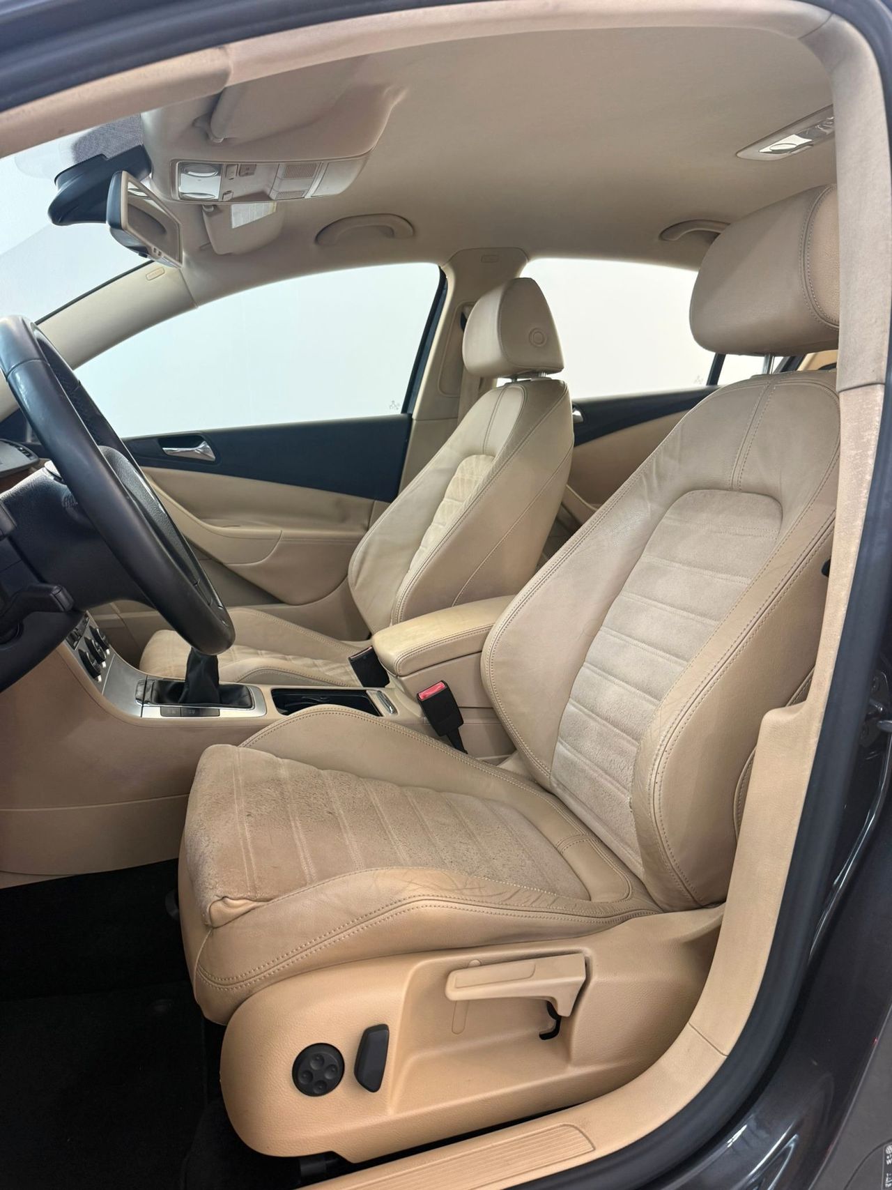 VOLKSWAGEN Passat 2.0 TDI DPF Highline - foto 12