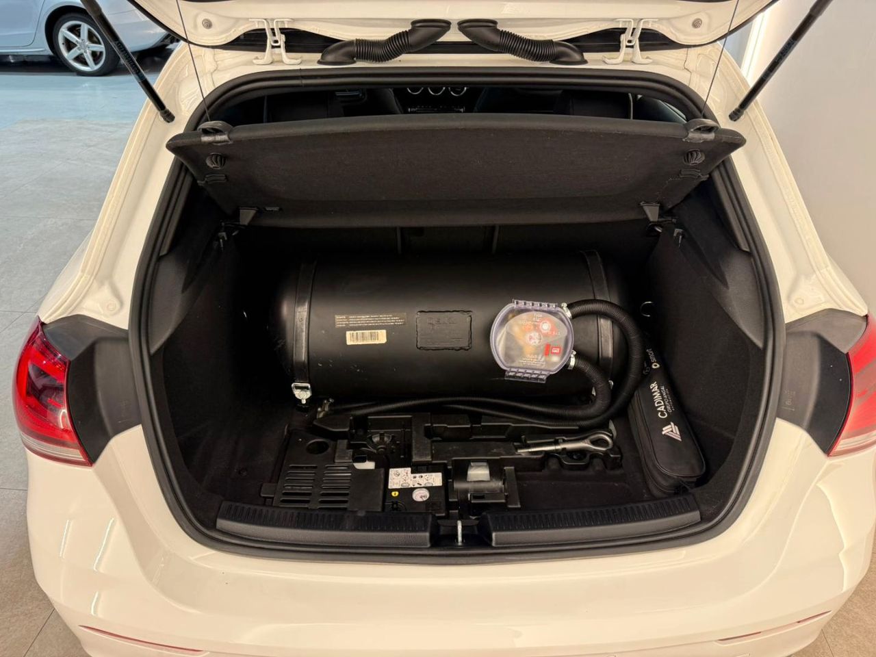 bg