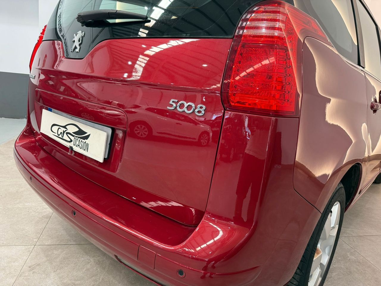 PEUGEOT 5008 Allure 1.6 HDI 112 FAP - foto 16