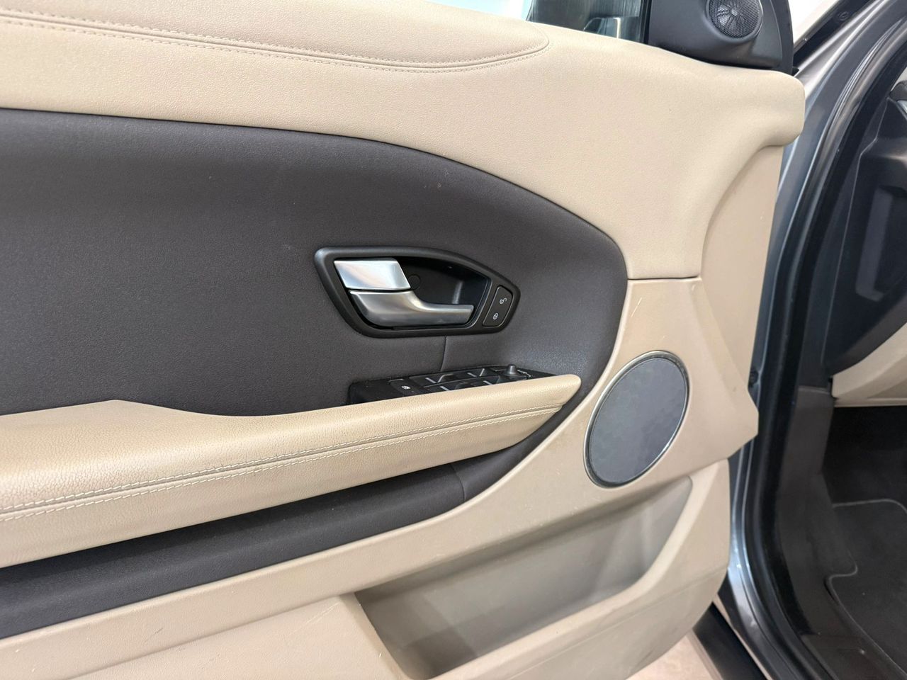 LAND-ROVER Range Rover Evoque 2.0L TD4 4x4 HSE Auto - foto 23