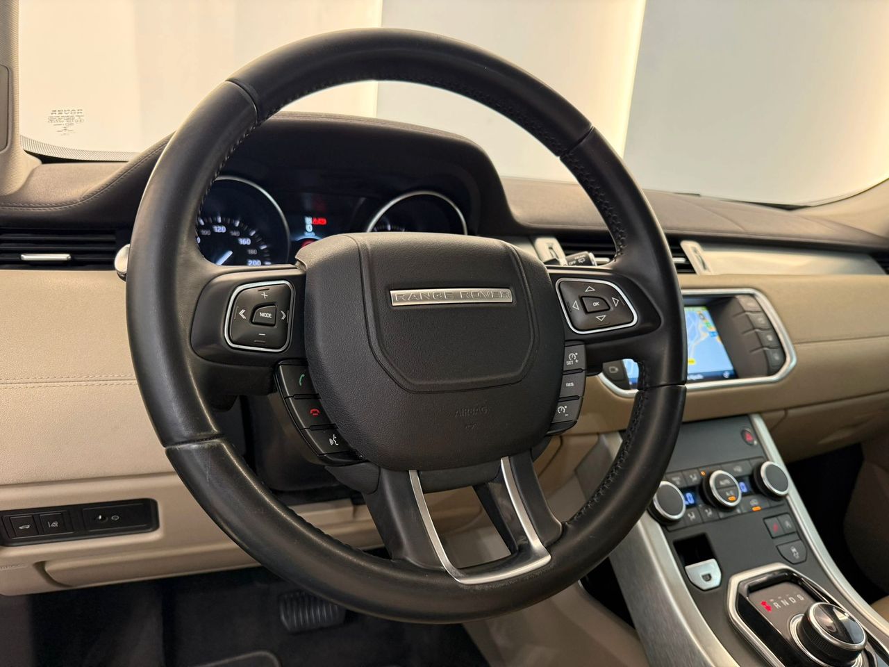 LAND-ROVER Range Rover Evoque 2.0L TD4 4x4 HSE Auto - foto 15