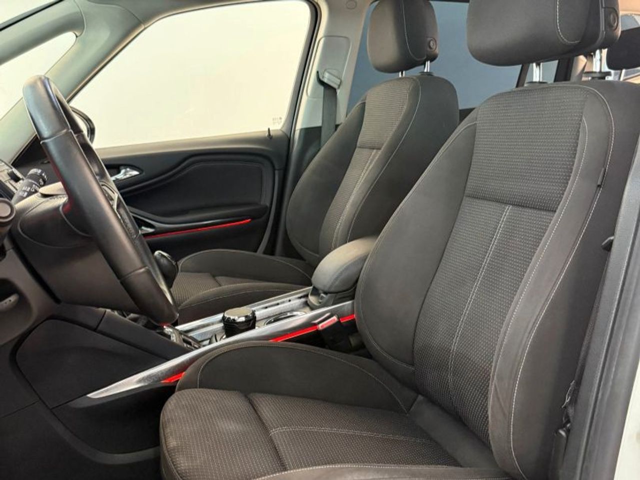 OPEL Zafira Tourer 1.6 CDTi SS Excellence - foto 12