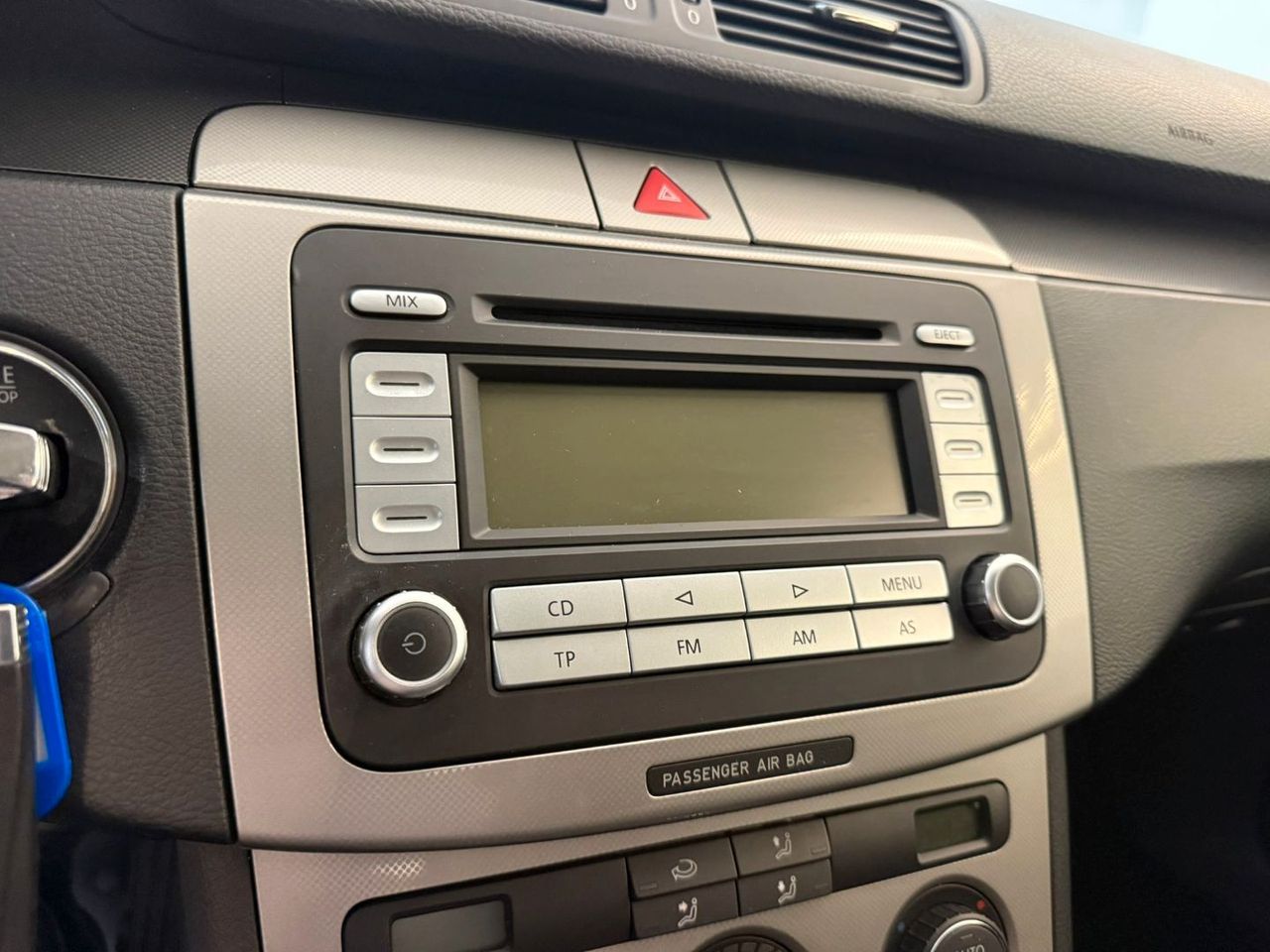 VOLKSWAGEN Passat Variant 2.0 TDI DPF Highline - foto 21