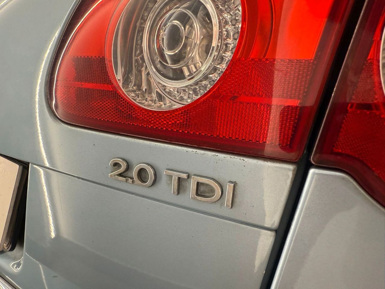 VOLKSWAGEN Passat Variant 2.0 TDI DPF Highline - foto 9