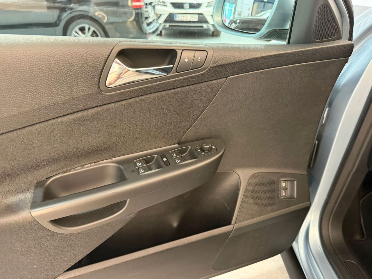 VOLKSWAGEN Passat Variant 2.0 TDI DPF Highline - foto 18