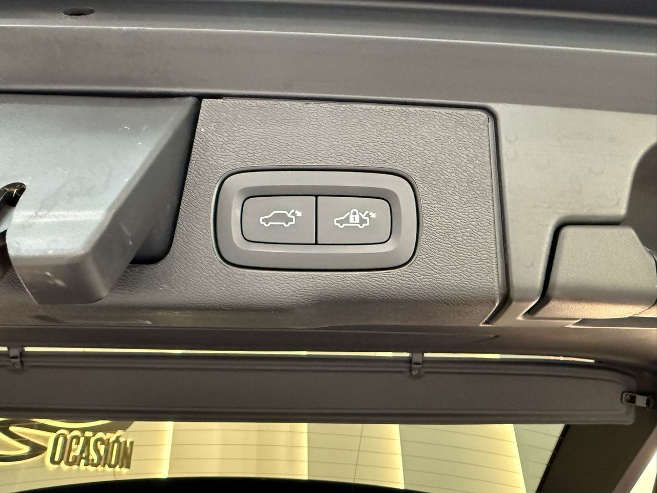 VOLVO XC60 2.0 D4 AWD Momentum - foto 10