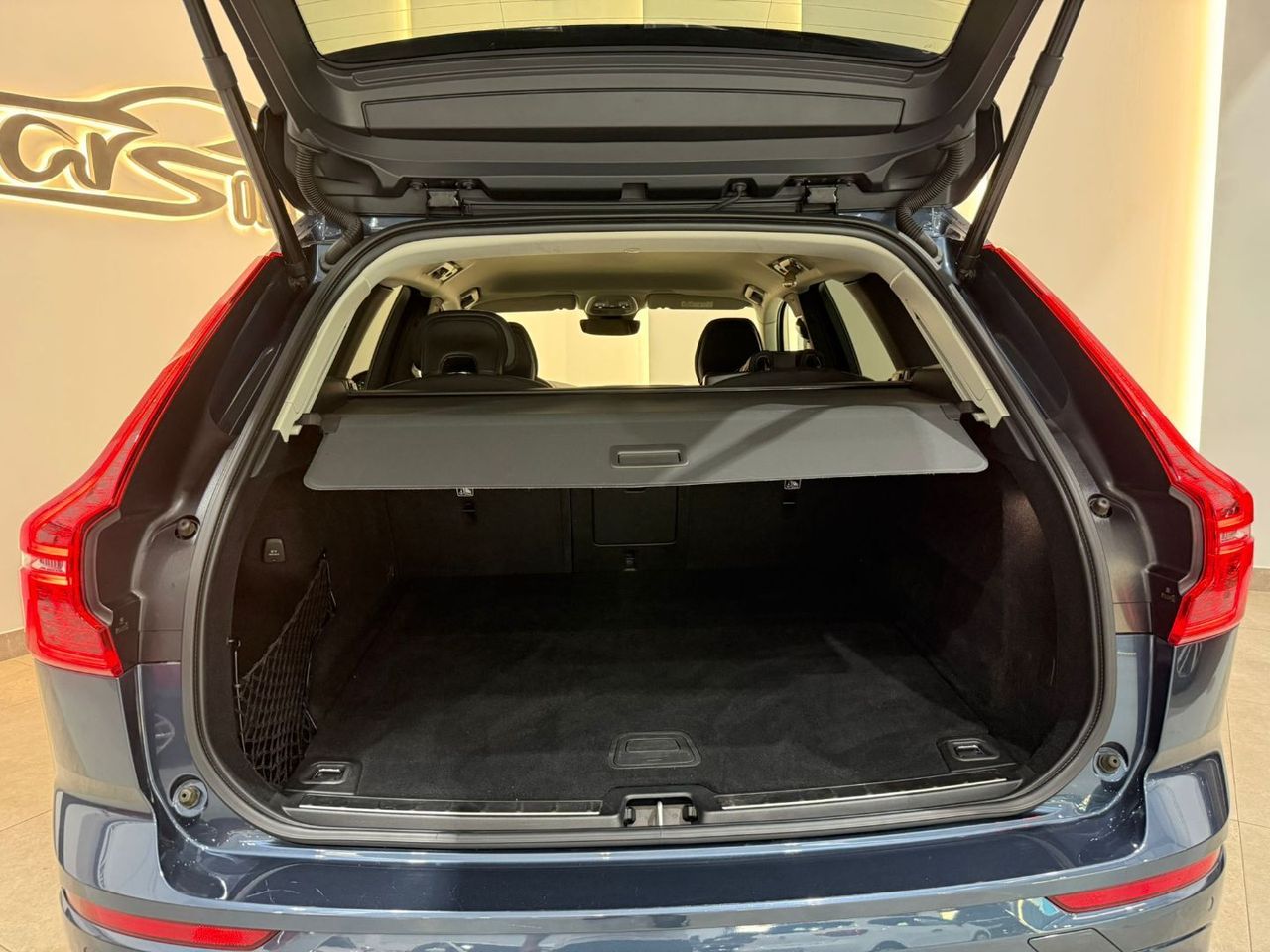 VOLVO XC60 2.0 D4 AWD Momentum - foto 6