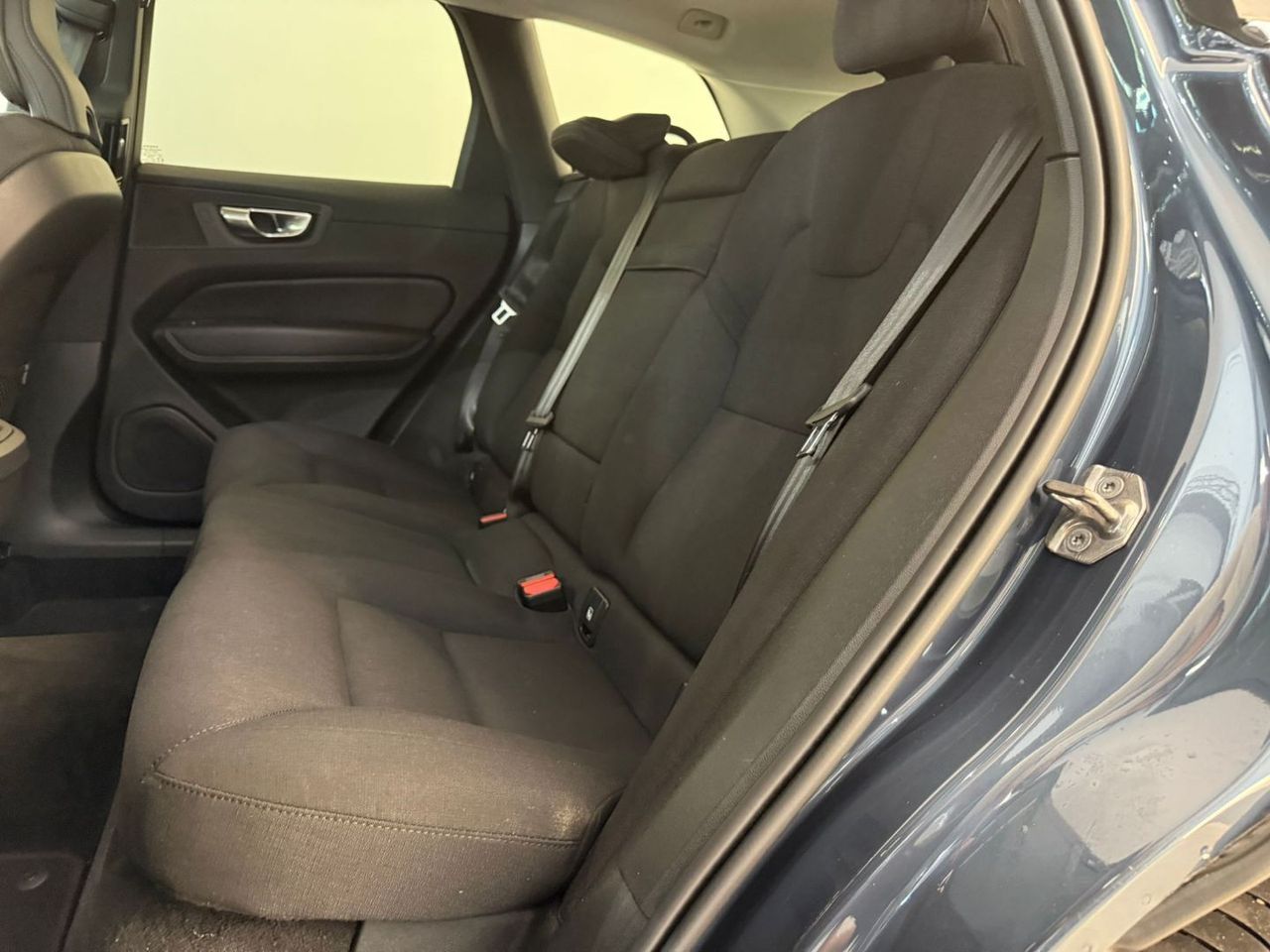 VOLVO XC60 2.0 D4 AWD Momentum - foto 25