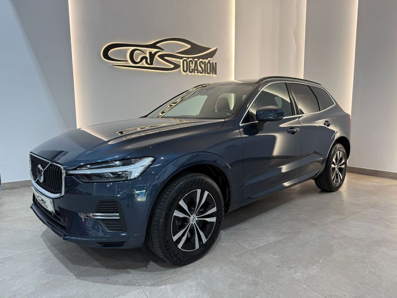 VOLVO XC60 2.0 D4 AWD Momentum - foto 2