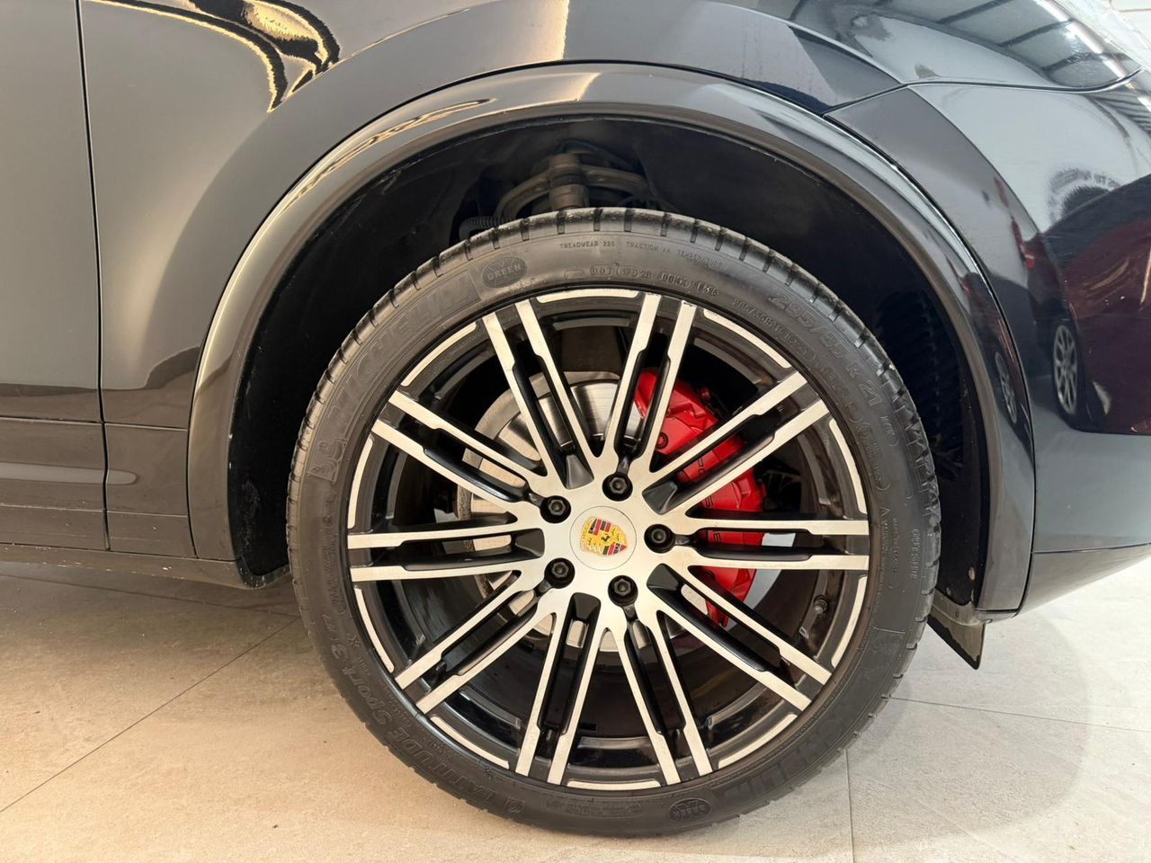 Porsche Cayenne Platinum Edition - foto 19