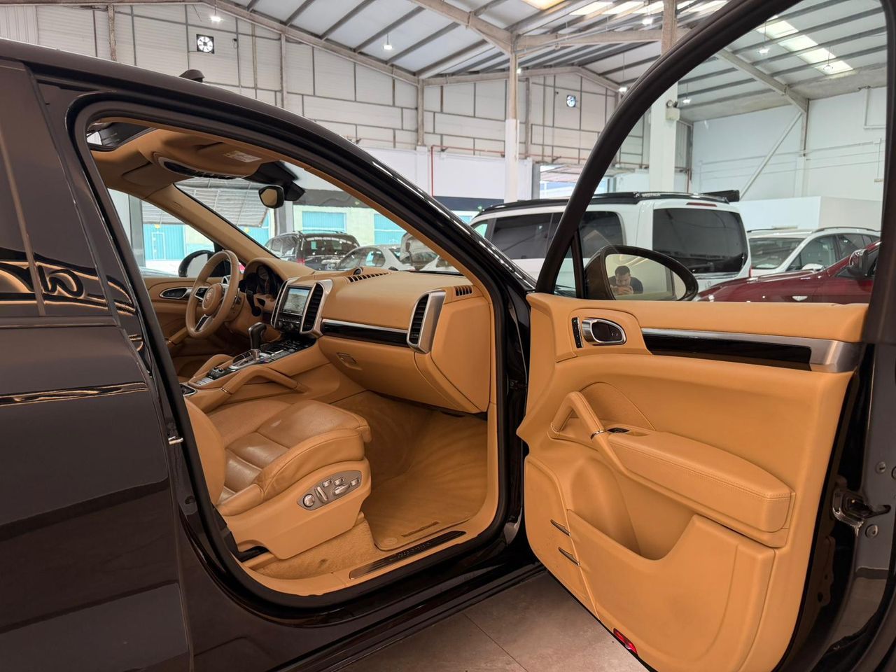 Porsche Cayenne Platinum Edition - foto 18