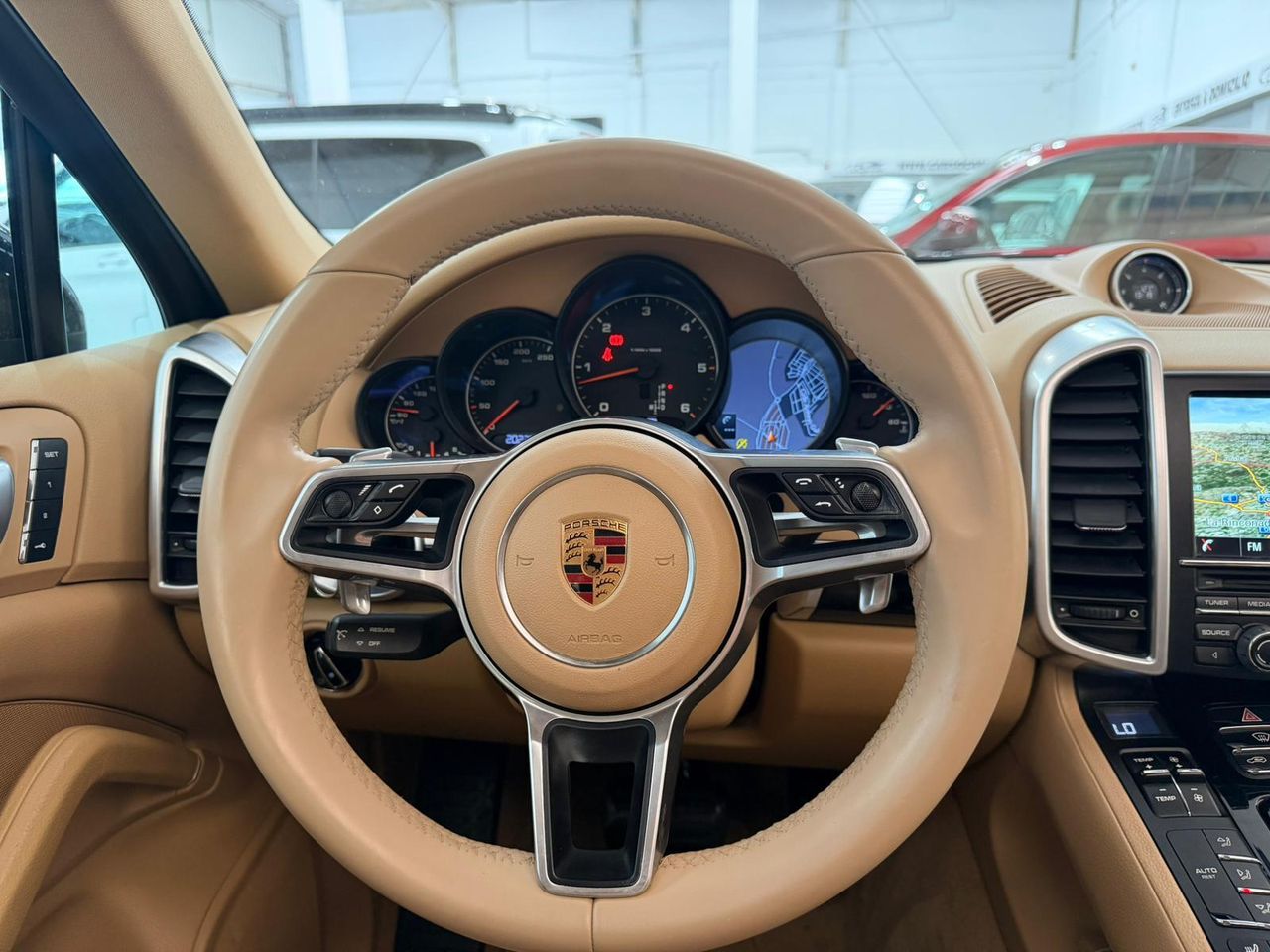 Porsche Cayenne Platinum Edition - foto 27