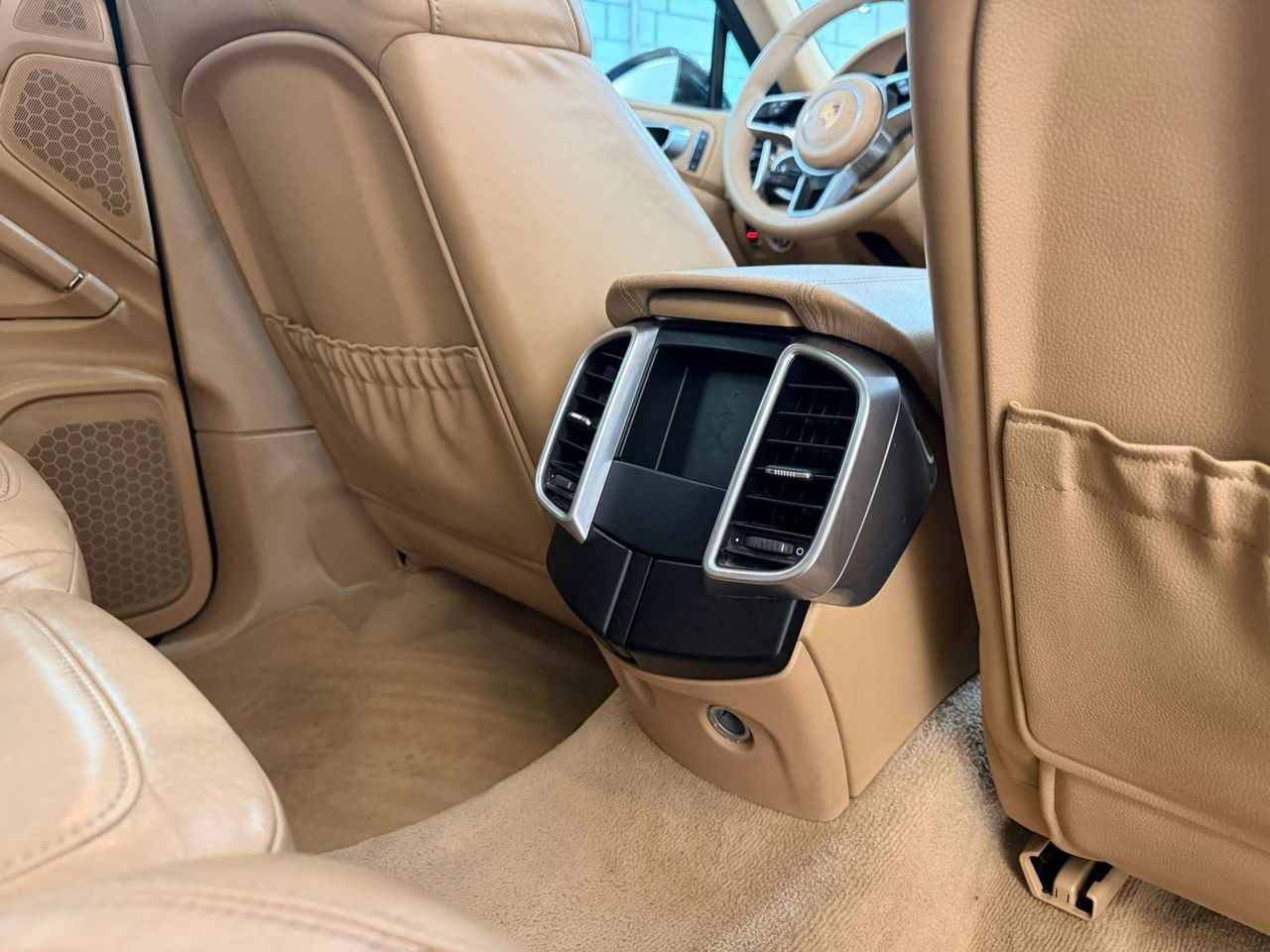 Porsche Cayenne Platinum Edition - foto 13