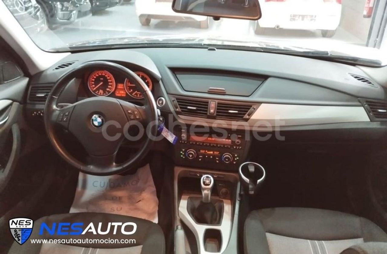 BMW Serie 1 xDrive18d - foto 4