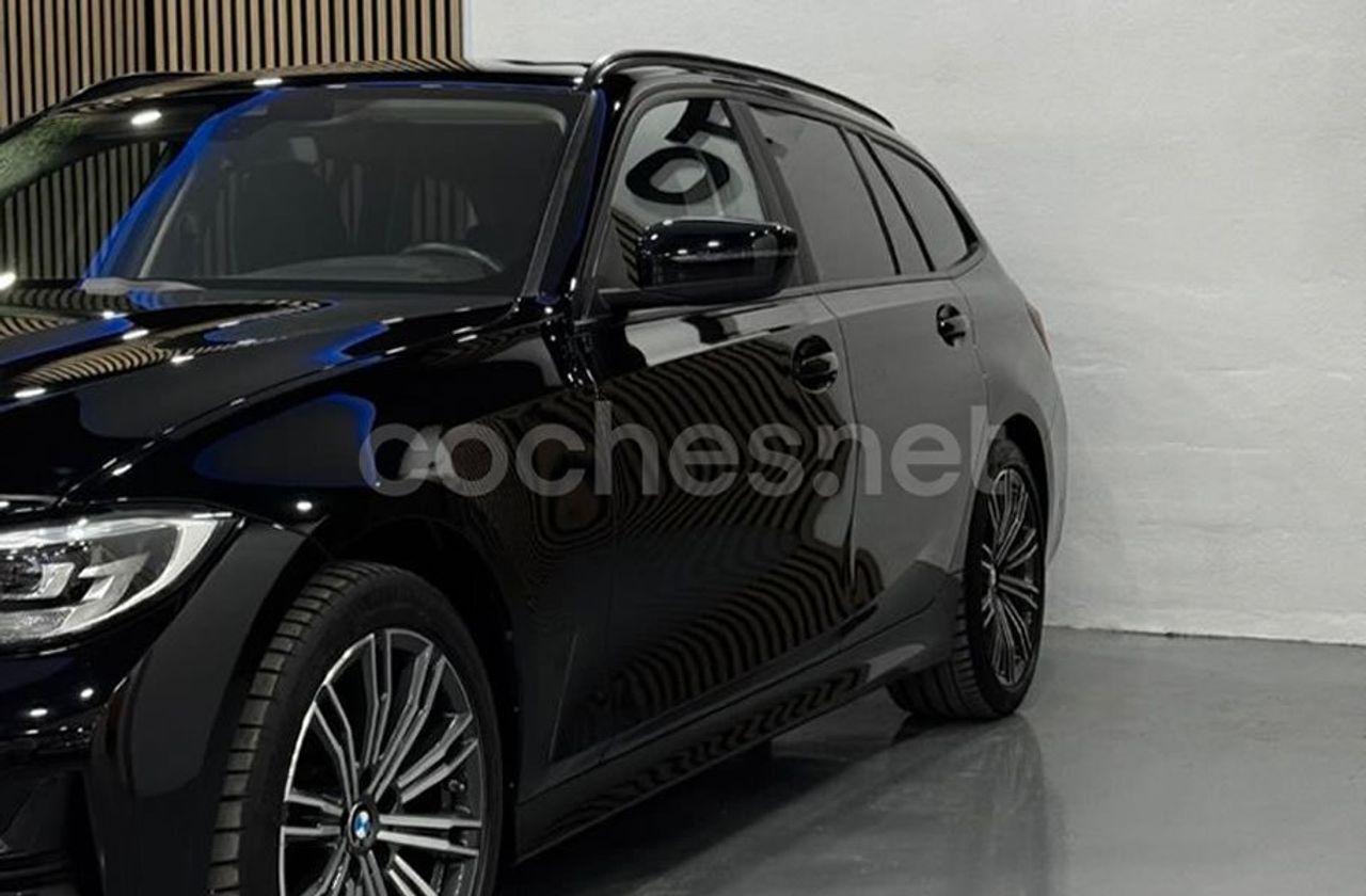 BMW Serie 3 320D Auto Touring - foto 6