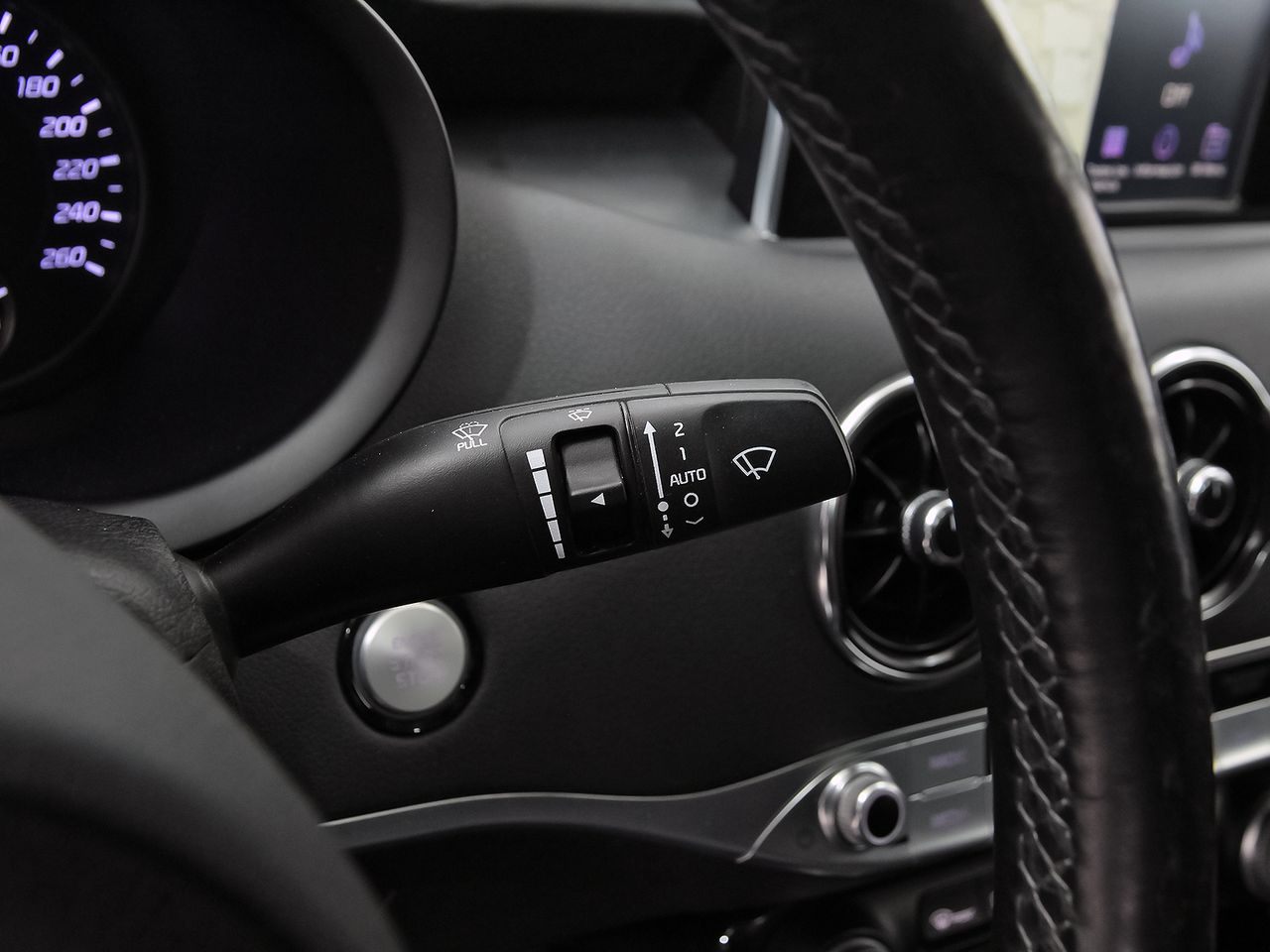 Kia Stinger 2.2 CRDi 147kW (200CV) GT Line 4x2 - foto 16