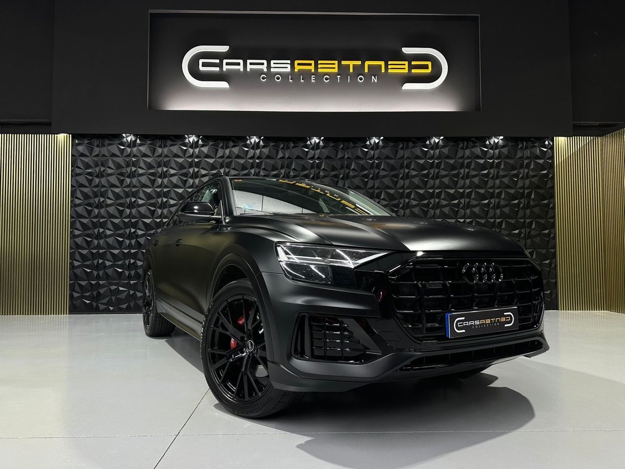 AUDI Q8 45 TDI Black L quattro tiptronic