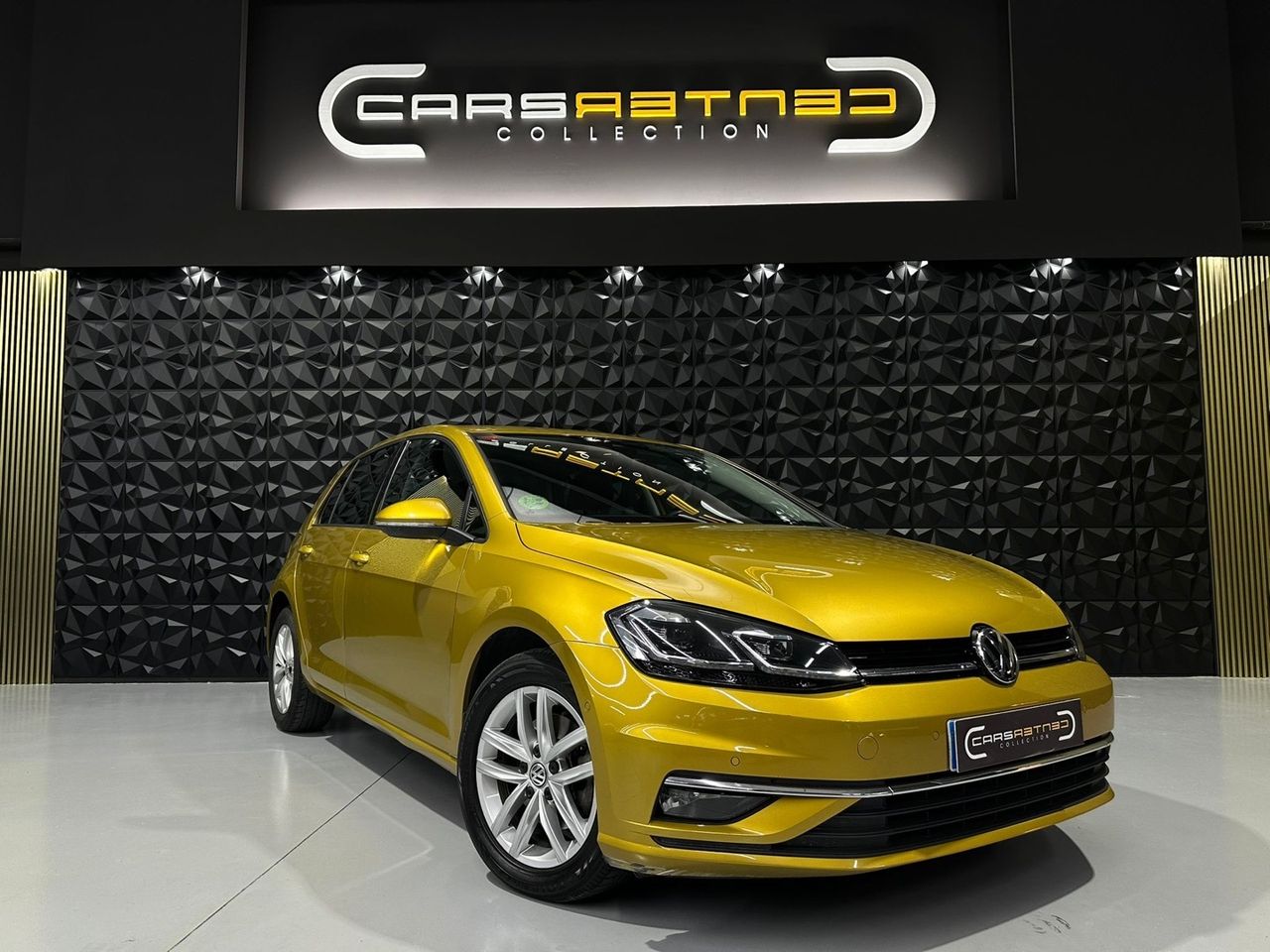 VOLKSWAGEN Golf Advance 1.6 TDI DSG