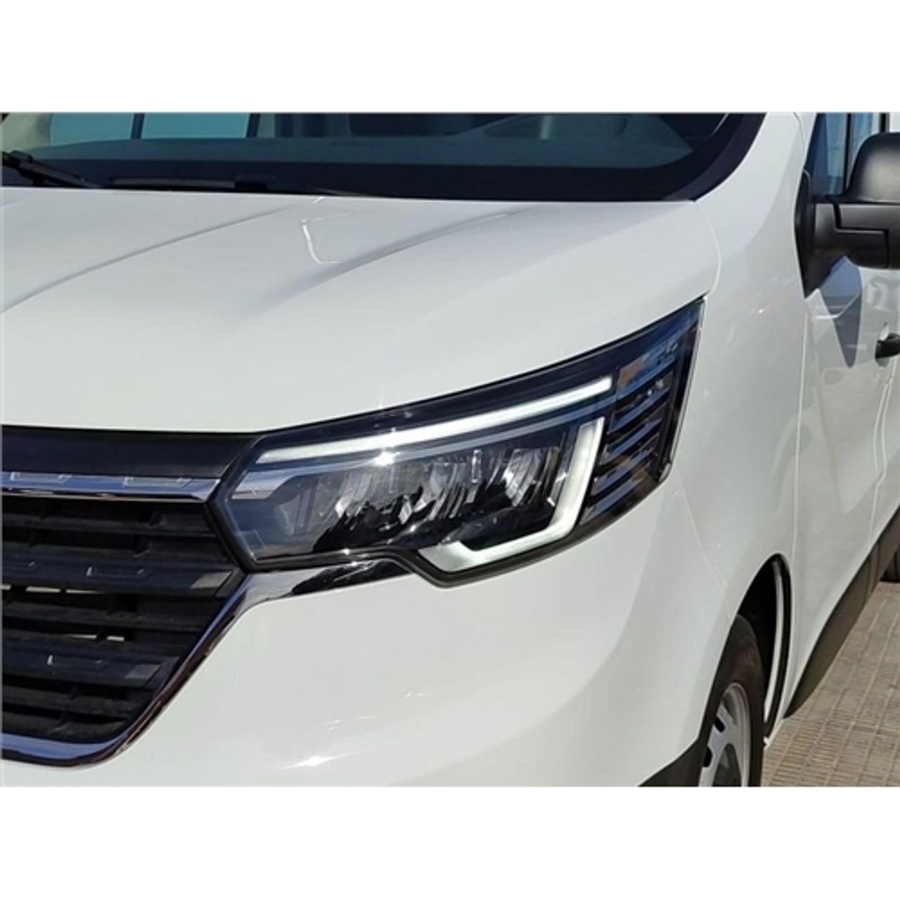 Renault Trafic Furgón Diesel TFurgón L1H1 BluedCi 96kW CU au - foto 9