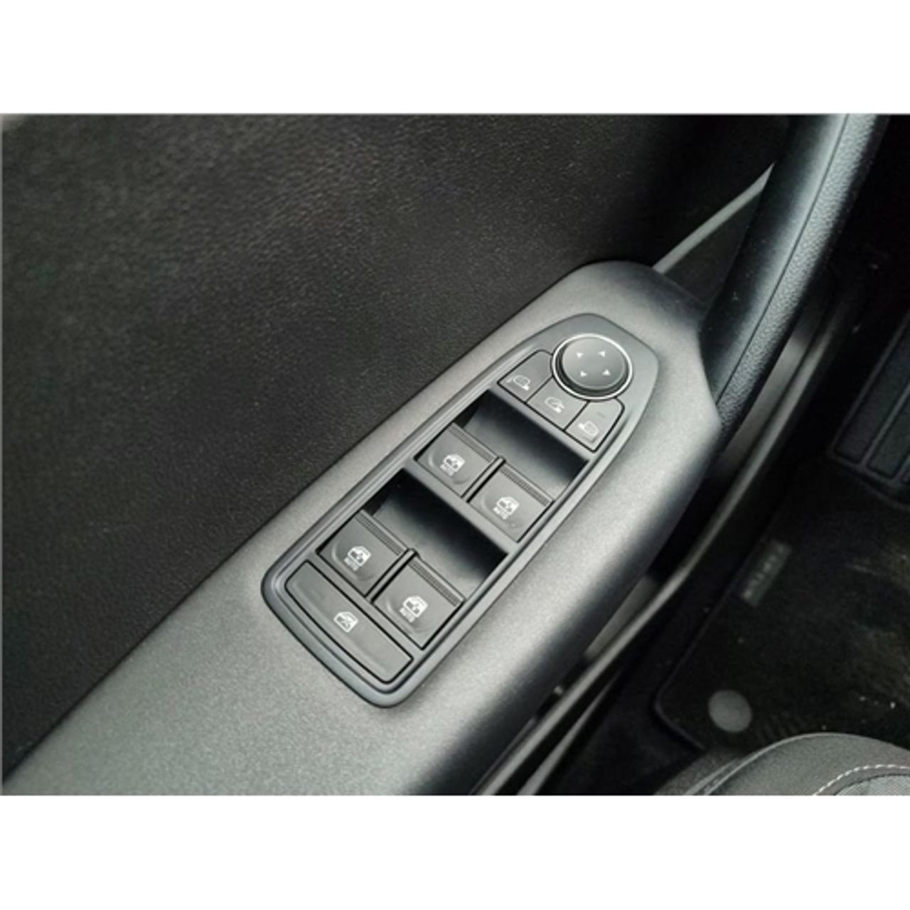 Renault Captur TCe GPF Micro Híbrido Intens 103kW - foto 21